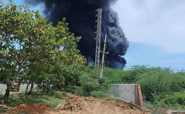 2 killed in blast, fire at pharma unit in Andhra SEZ